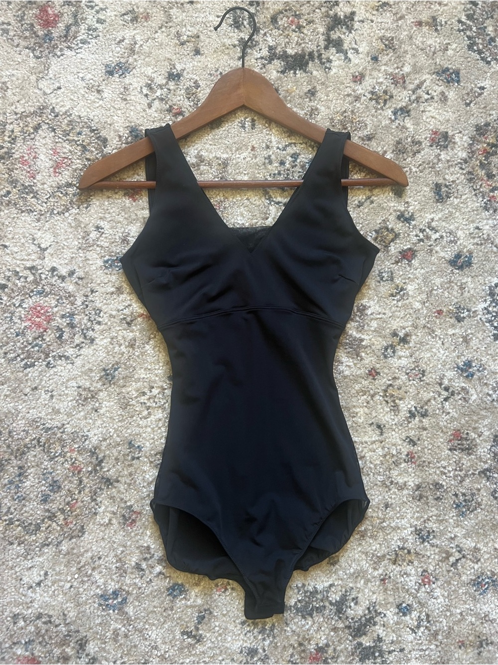 SPANX Black bodysuit  V-Neck Size Small